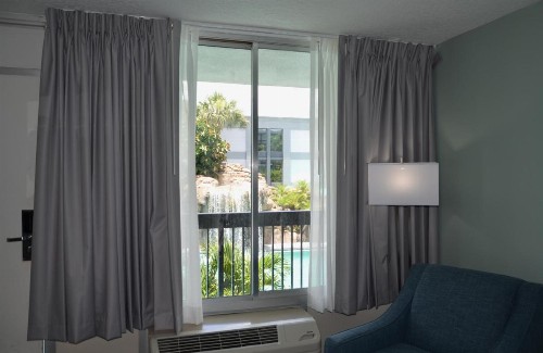 Opal Hotel & Suites - image 21