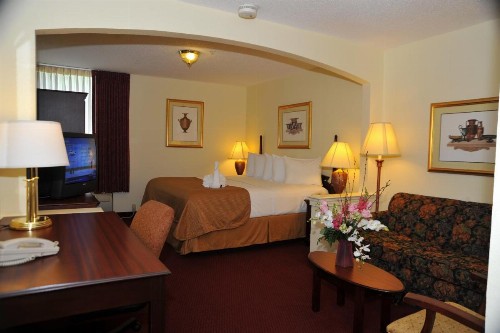 Opal Hotel & Suites - image 26