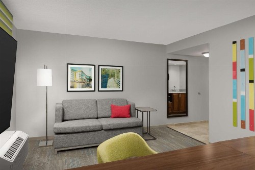 Hampton Inn & Suites Orlando North Altamonte Springs - image 20