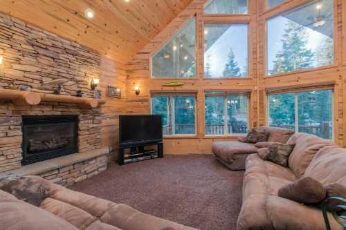High Roller Hideaway - image 10