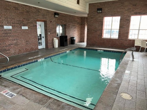 Microtel Inn & Suites by Wyndham Amarillo - image 4