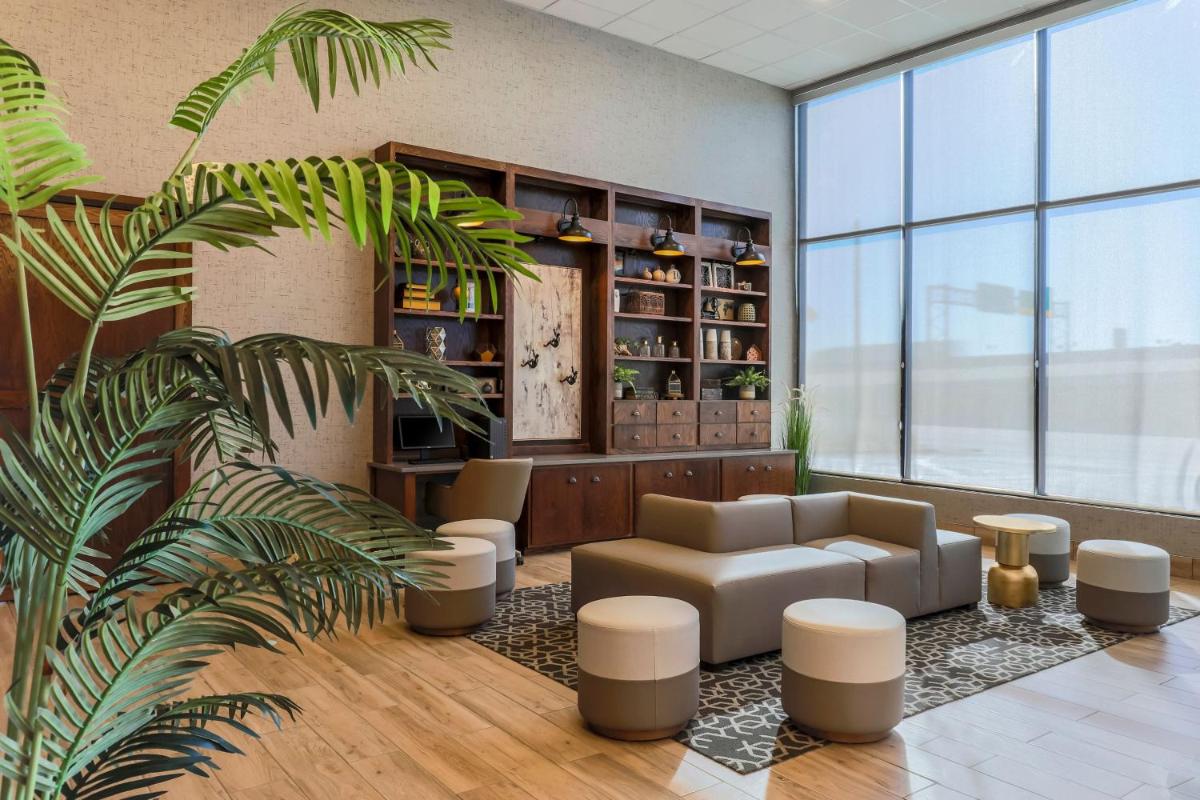 Four Points by Sheraton Amarillo Downtown - image 3