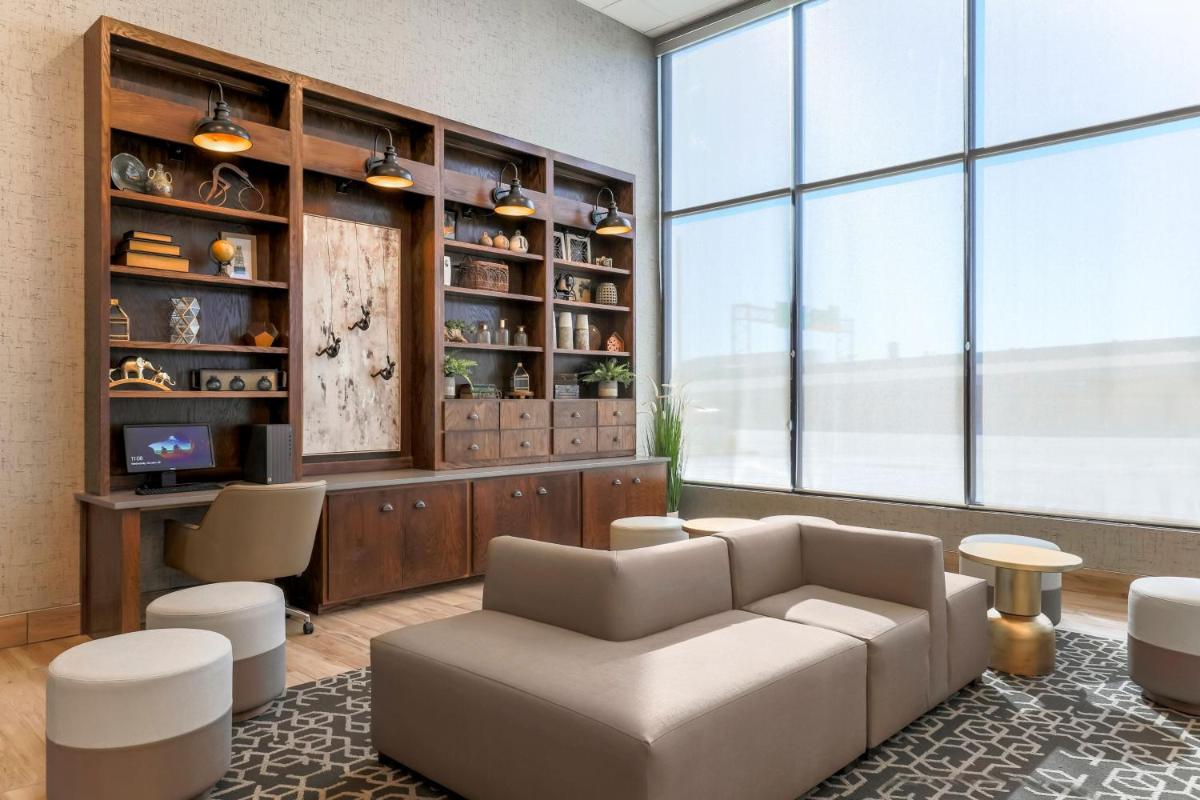 Four Points by Sheraton Amarillo Downtown - image 4