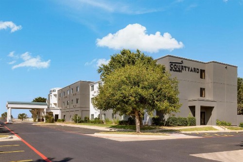Courtyard by Marriott Amarillo West/Medical Center - image 17
