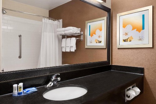 Fairfield Inn & Suites Amarillo West/Medical Center - image 9