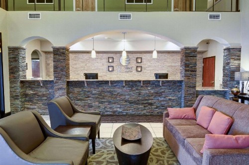 Comfort Inn and Suites Medical West - image 5