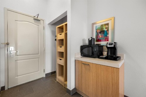 Hilton Garden Inn Amarillo - image 43