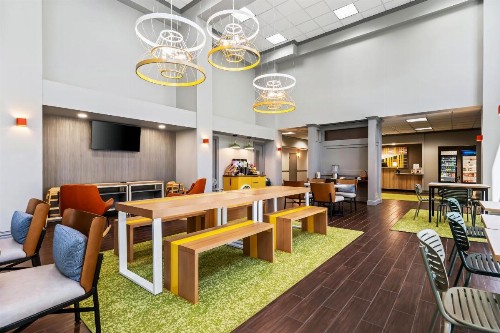 Hampton Inn and Suites Amarillo West - image 11