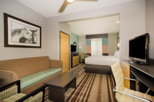 Holiday Inn Express Hotel & Suites Amarillo West an IHG Hotel - image 14