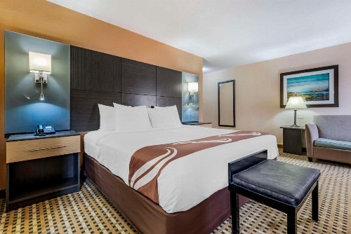 Quality Inn West Medical Center - image 18