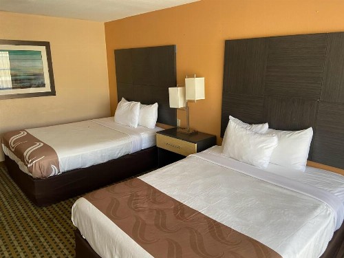 Quality Inn West Medical Center - image 45