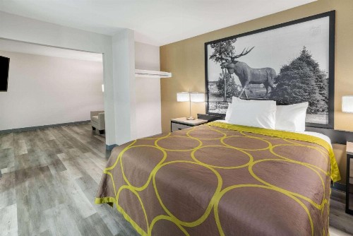 Super 8 by Wyndham Amarillo West - image 13