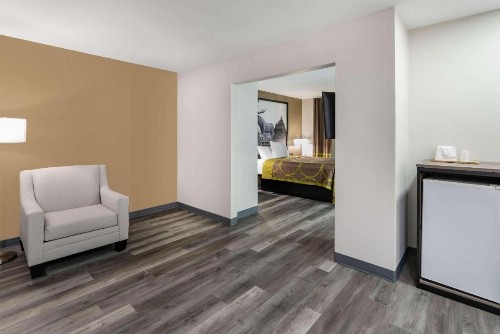 Super 8 by Wyndham Amarillo West - image 25