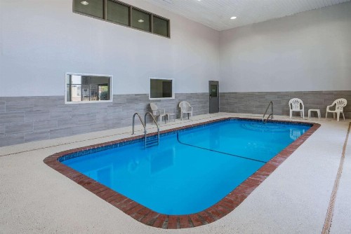 Super 8 by Wyndham Amarillo West - image 27