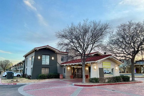 La Quinta Inn by Wyndham Amarillo Mid-City - image 30