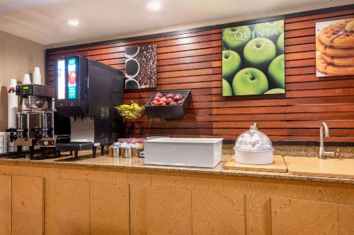 La Quinta Inn by Wyndham Amarillo Mid-City - image 34