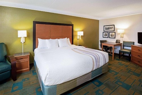 La Quinta Inn by Wyndham Amarillo Mid-City - image 38
