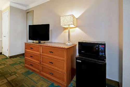 La Quinta Inn by Wyndham Amarillo Mid-City - image 43