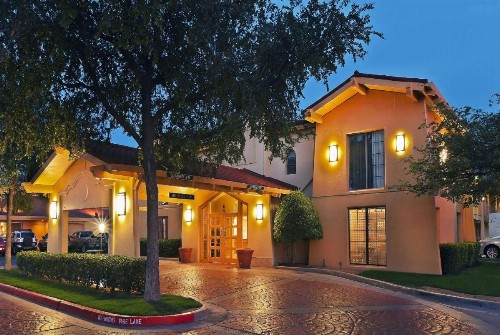 La Quinta Inn by Wyndham Amarillo Mid-City - image 6