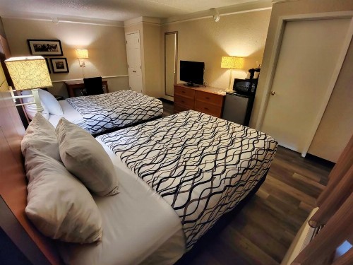 La Quinta Inn by Wyndham Amarillo West Medical Center - image 3
