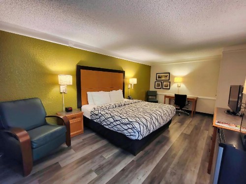 La Quinta Inn by Wyndham Amarillo West Medical Center - image 35