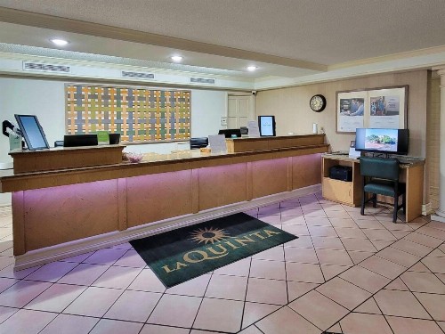 La Quinta Inn by Wyndham Amarillo West Medical Center - image 48