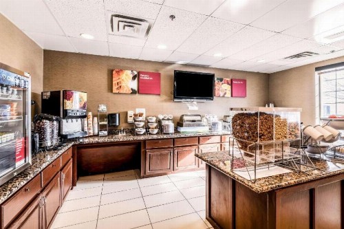 Comfort Suites Amarillo - image 16