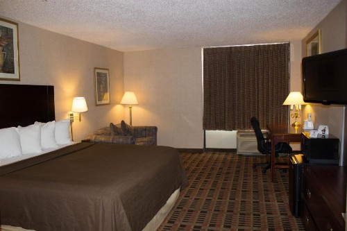 Days Inn by Wyndham Amarillo East - image 11