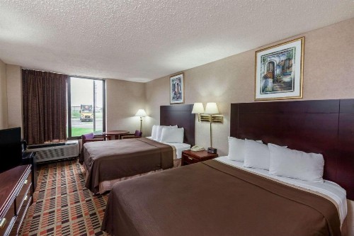 Days Inn by Wyndham Amarillo East - image 6