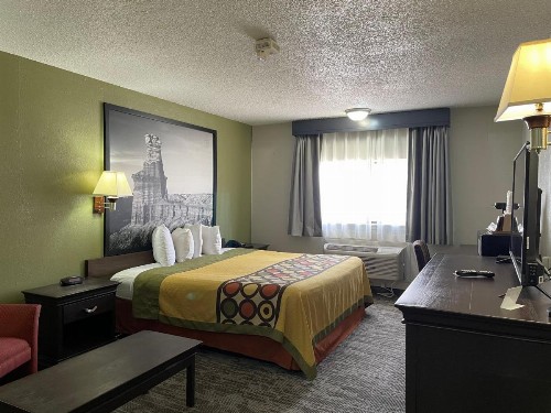 Super 8 by Wyndham Amarillo Central TX - image 43