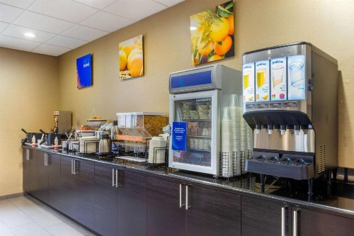 Comfort Inn & Suites Amarillo - image 21