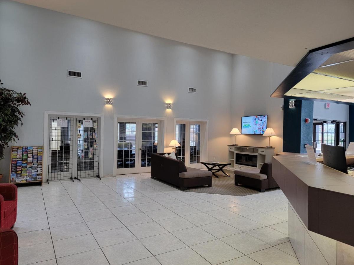 Extend-a-Suites - Amarillo West - image 2