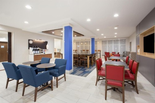 Holiday Inn Express Hotel & Suites Amarillo an IHG Hotel - image 47