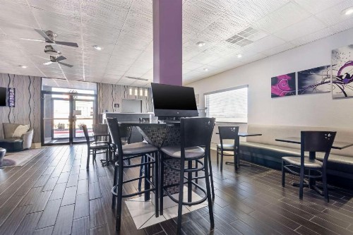 Best Western Santa Fe Inn - image 12