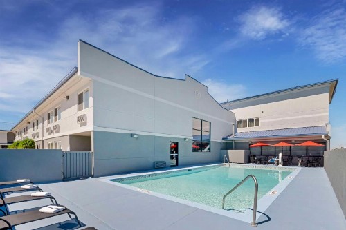 Best Western Santa Fe Inn - image 13