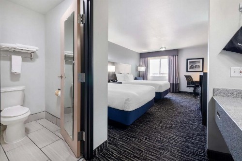 Best Western Santa Fe Inn - image 14