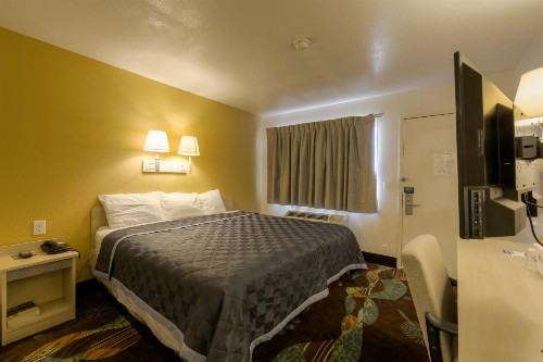 Americas Best Value Inn Amarillo Airport/Grand Street - image 14