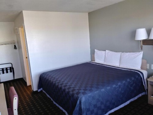 Americas Best Value Inn Amarillo Airport/Grand Street - image 17