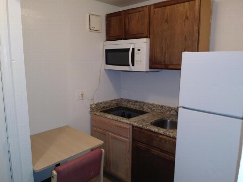 Americas Best Value Inn Amarillo Airport/Grand Street - image 25