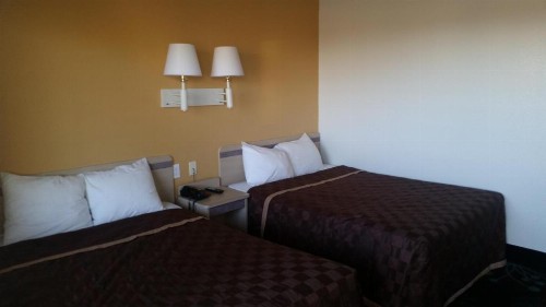 Americas Best Value Inn Amarillo Airport/Grand Street - image 9