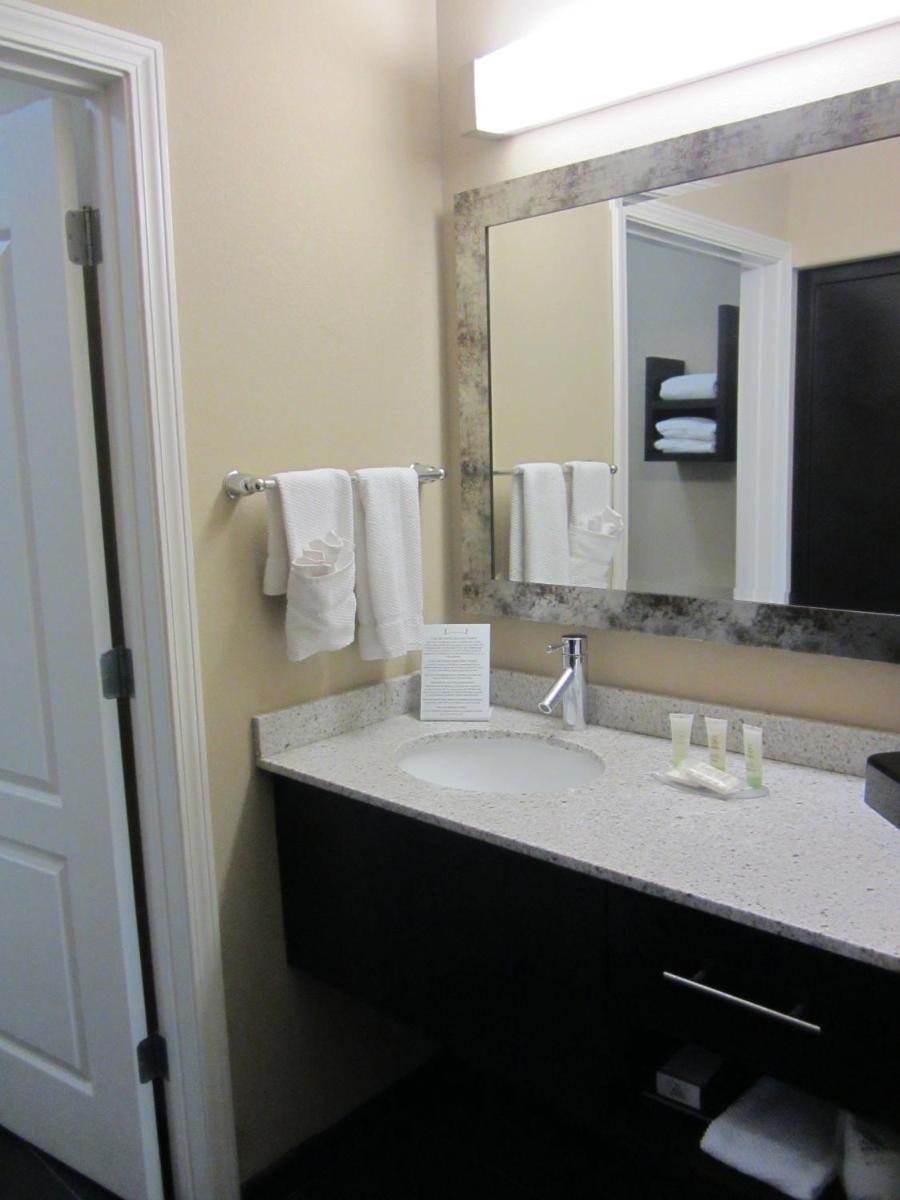Staybridge Suites Amarillo Western Crossing an IHG Hotel - image 3