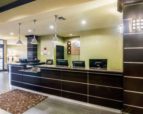 Comfort Suites Amarillo - image 13