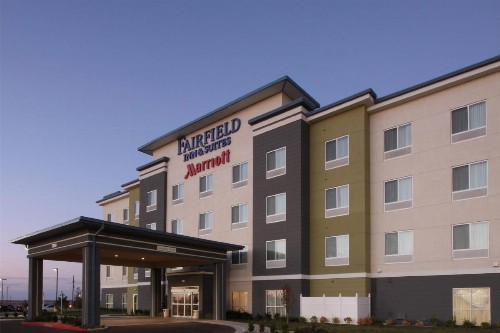 Fairfield Inn & Suites by Marriott Amarillo Airport - image 2