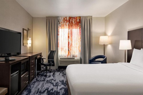 Fairfield Inn & Suites by Marriott Amarillo Airport - image 8