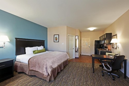 Candlewood Amarillo-Western Crossing an IHG Hotel - image 16