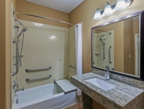 Candlewood Amarillo-Western Crossing an IHG Hotel - image 8