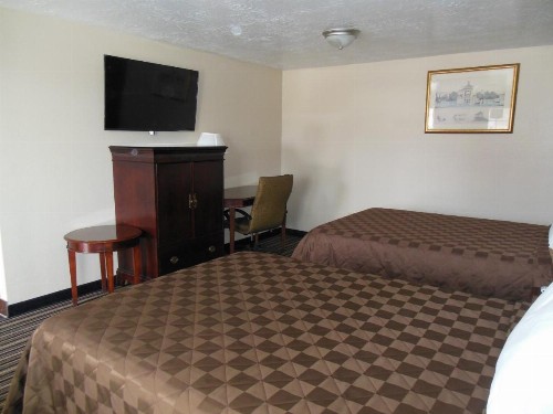 Route 66 Inn - image 13