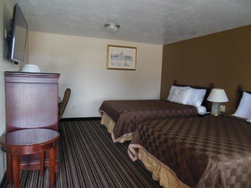 Route 66 Inn - image 14