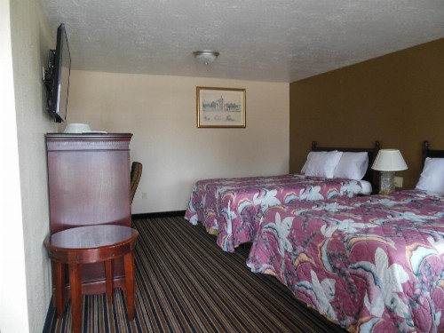 Route 66 Inn - image 18