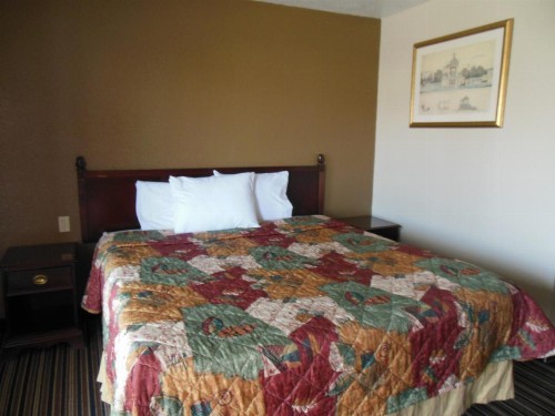 Route 66 Inn - image 27